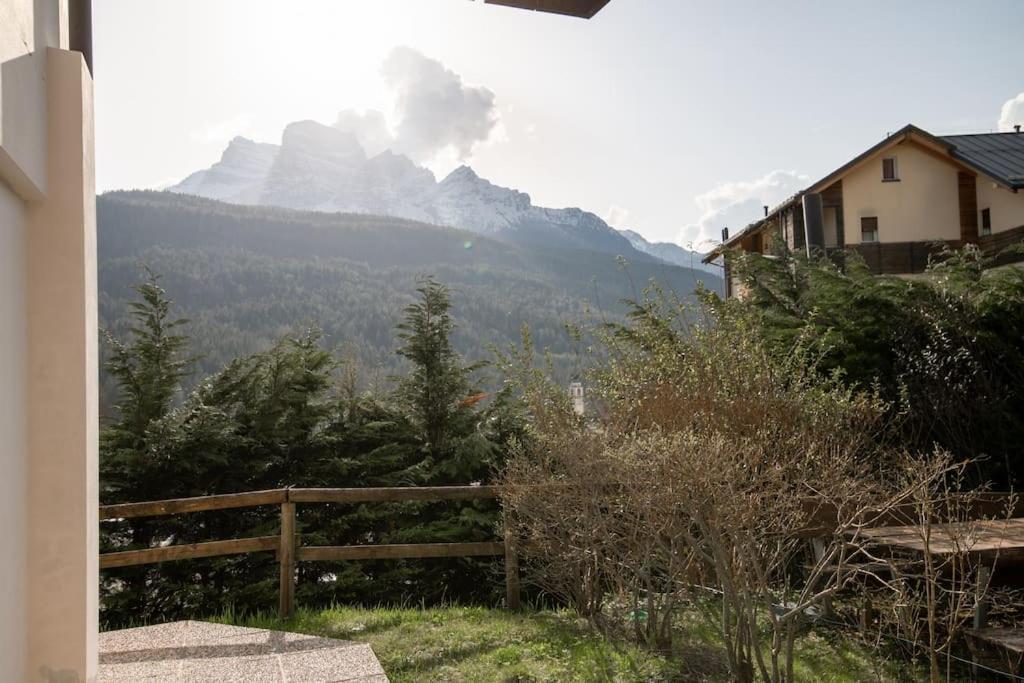Apartment Mountain Bliss Retreat - 20min From Cortina *